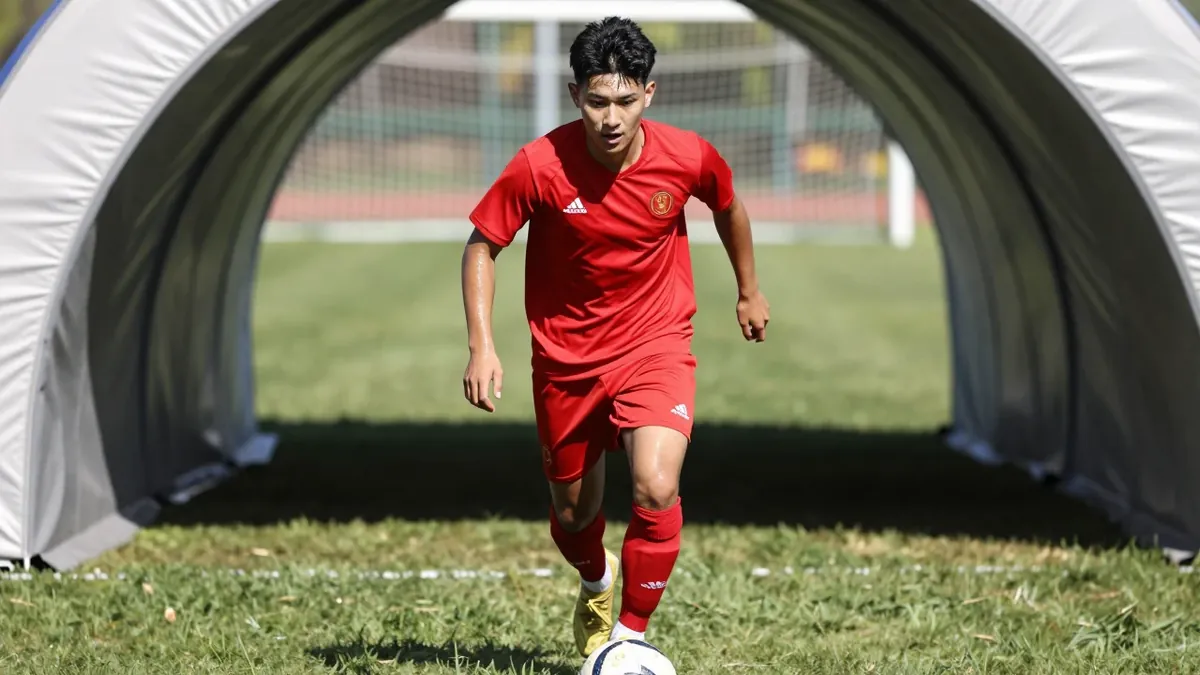 USMNT coach Mauricio Pochettino confirmed Noahkai Banks' commitment to Germany, emphasizing player dedication as the team...